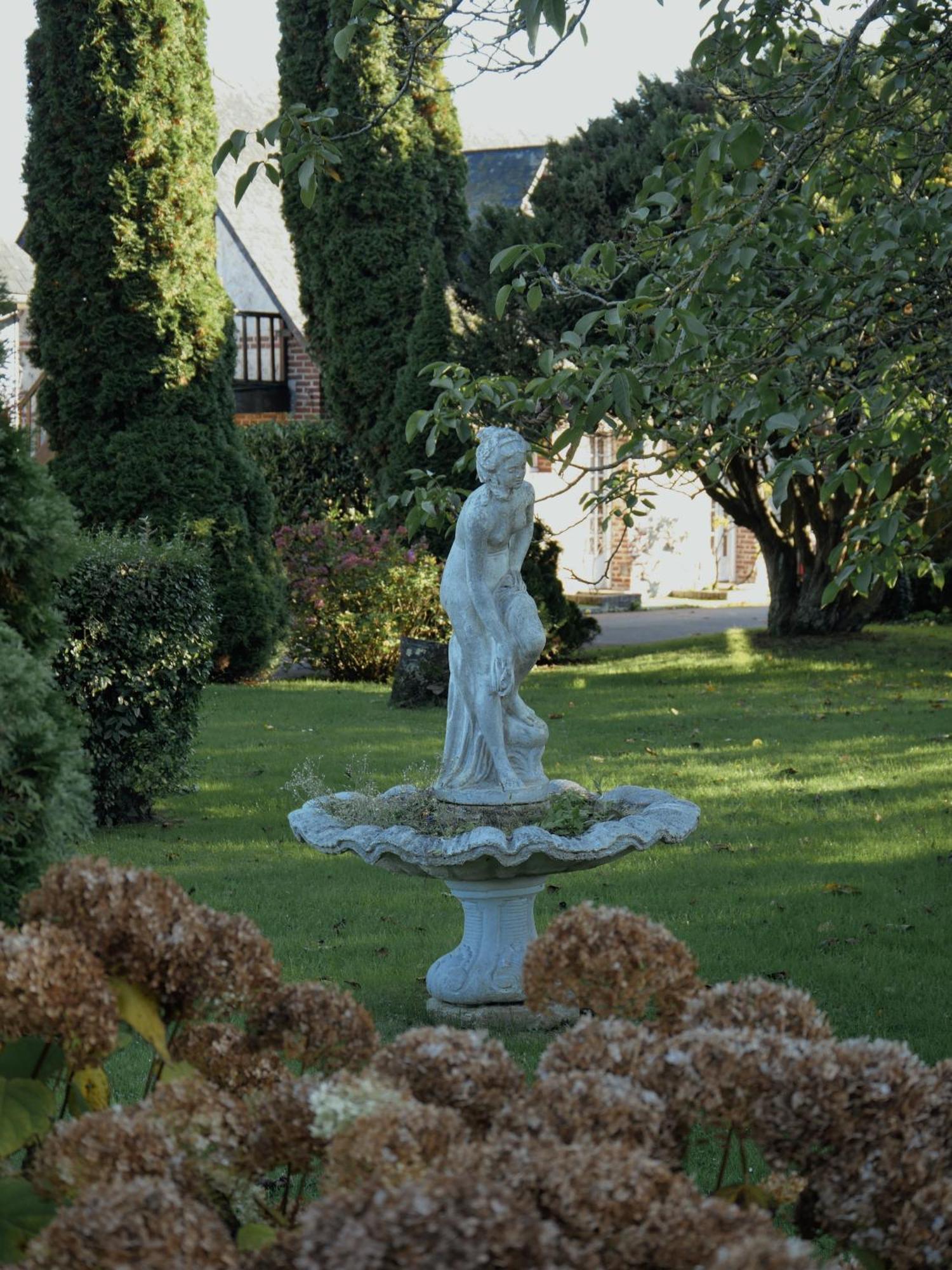 Logis Le Clos Deauville Saint Gatien ภายนอก รูปภาพ